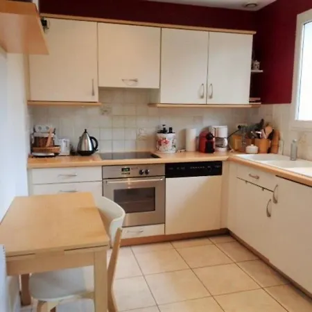 House Agreable Maison De 3 Chambres Dans Quartier Residentiel Villa *